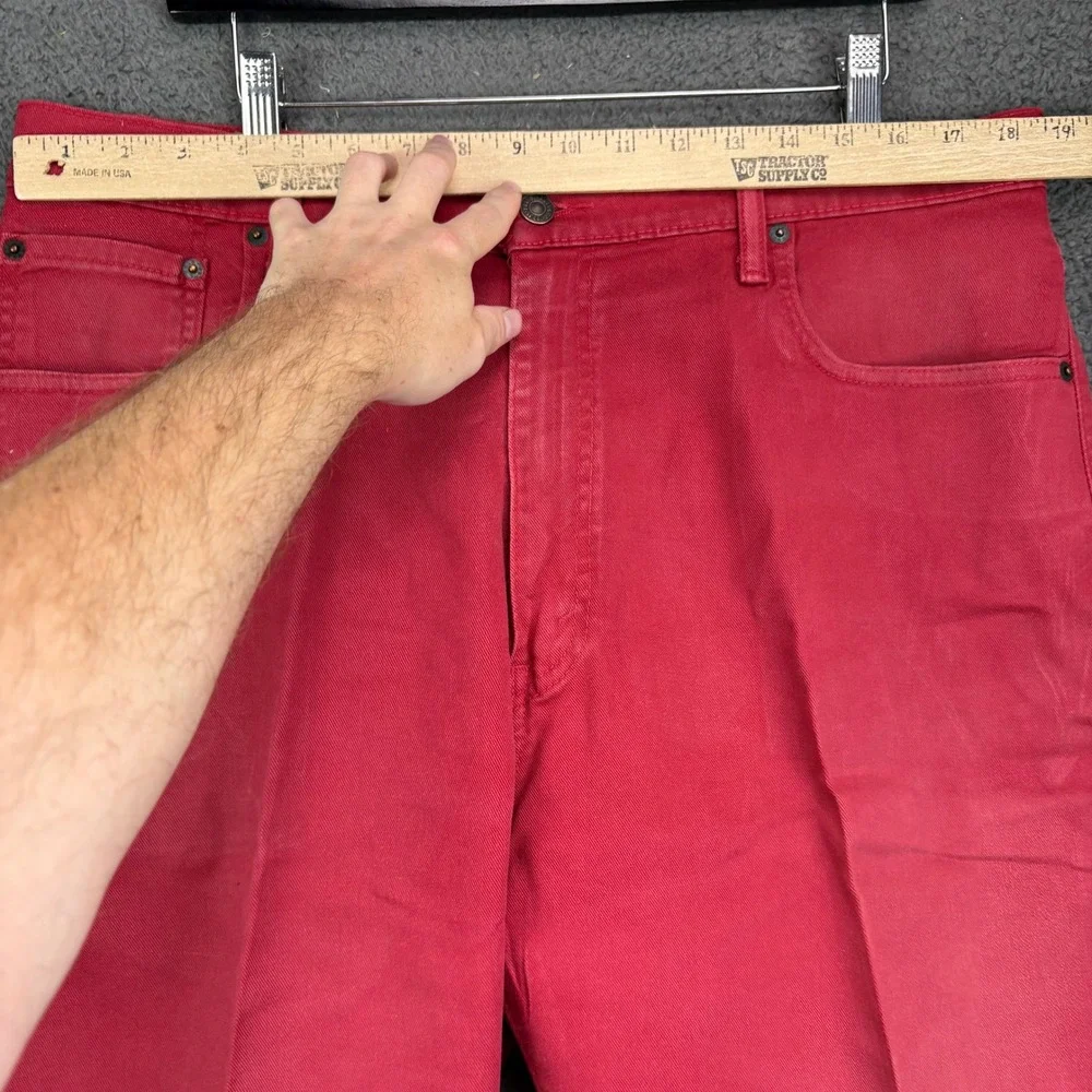 Levis 569 Loose Fit Denim Shorts Mens 36 Red Cotton Blend Baggy Streetwear